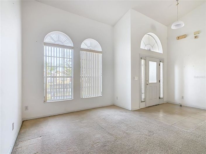 Image No.41-5 Bed Property for sale