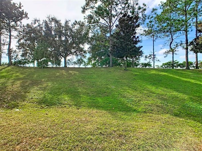 Image No.51-5 Bed Property for sale