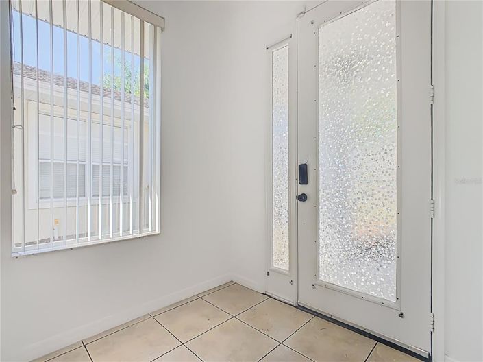 Image No.4-Propriété de 4 chambres à vendre à Kissimmee