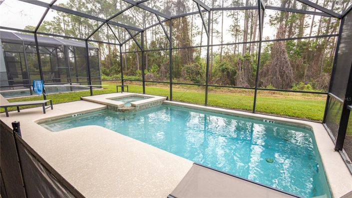 Image No.18-6 Bed Property for sale