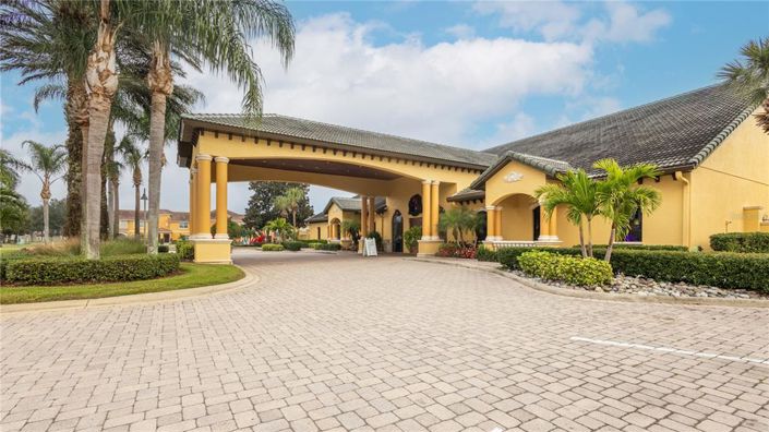 Image No.45-6 Bed Property for sale