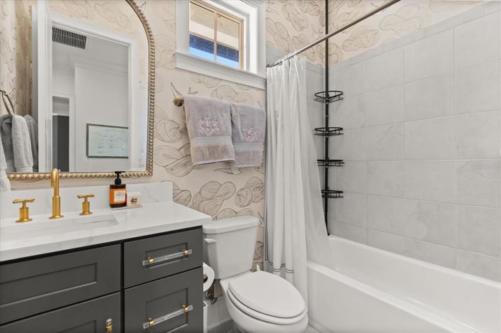 Image No.39-5 Bed Property for sale