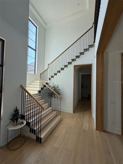 Image No.22-5 Bed Property for sale