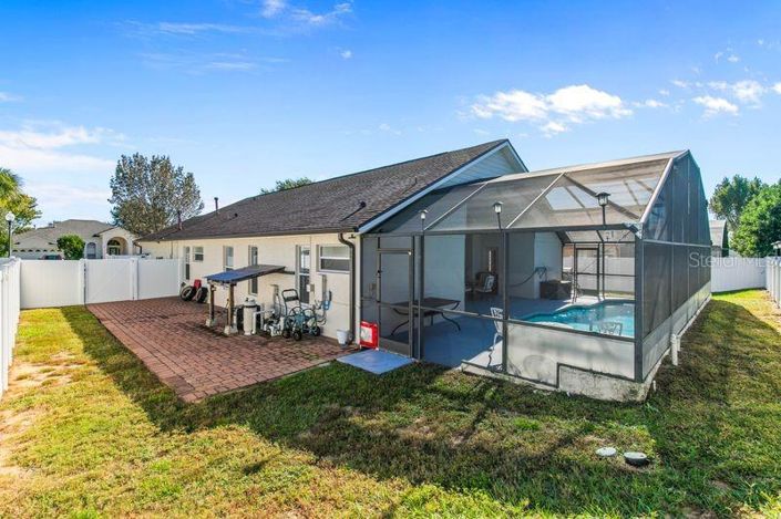 Image No.17-5 Bed Property for sale