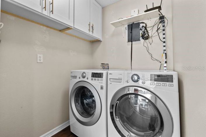 Image No.29-5 Bed Property for sale