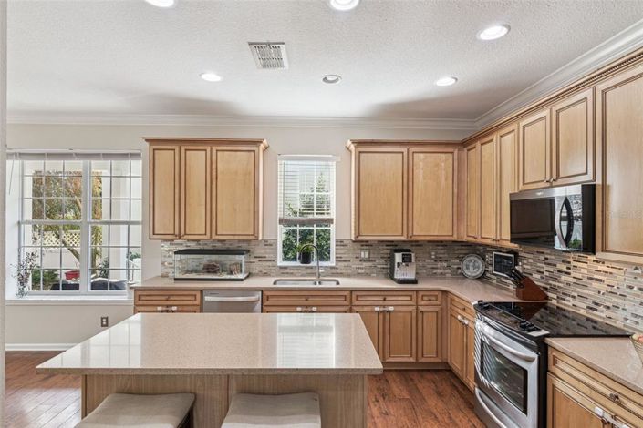 Image No.17-4 Bed Property for sale