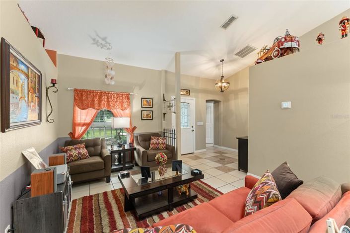 Image No.6-Propriété de 3 chambres à vendre à Kissimmee