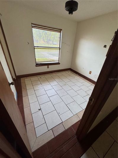 Image No.6-Propriété de 5 chambres à vendre à Kissimmee