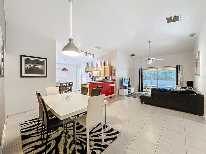 Image No.4-Propriété de 5 chambres à vendre à Davenport