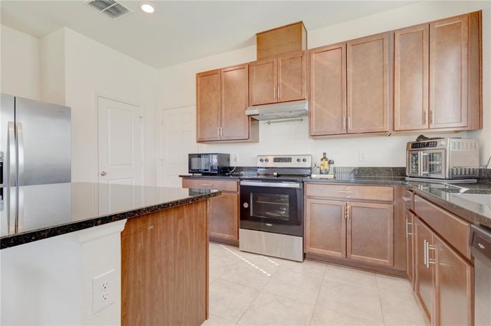 Image No.13-4 Bed Property for sale