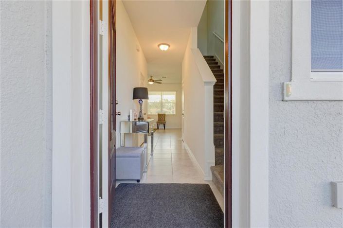 Image No.4-4 Bed Property for sale