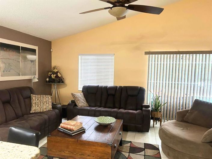 Image No.9-Propriété de 3 chambres à vendre à Kissimmee