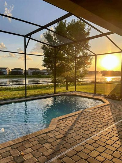 Image No.43-4 Bed Property for sale