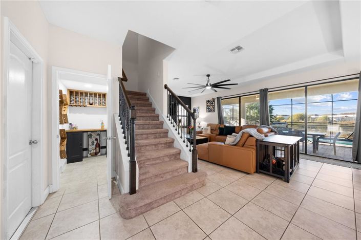 Image No.7-4 Bed Property for sale