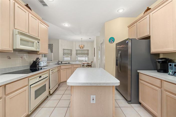 Image No.21-4 Bed Property for sale