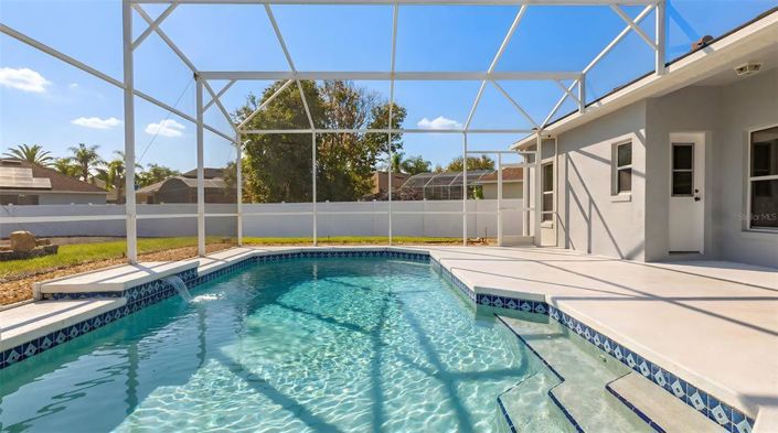 Image No.4-4 Bed Property for sale