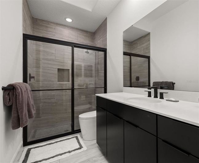 Image No.20-4 Bed Property for sale