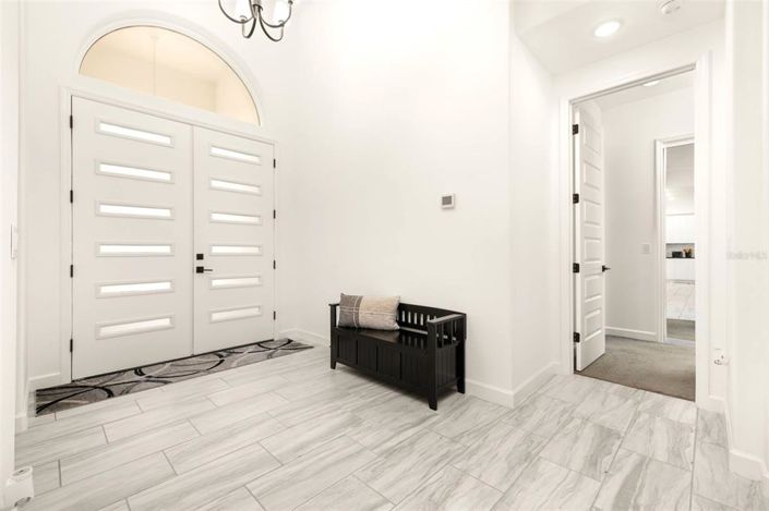 Image No.5-4 Bed Property for sale