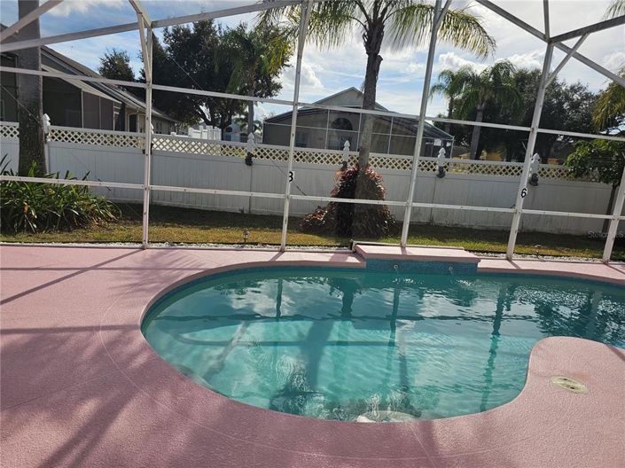 Image No.28-4 Bed Property for sale