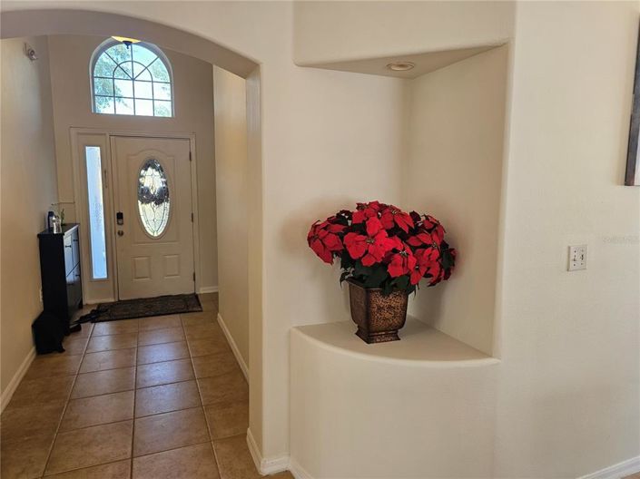 Image No.4-4 Bed Property for sale