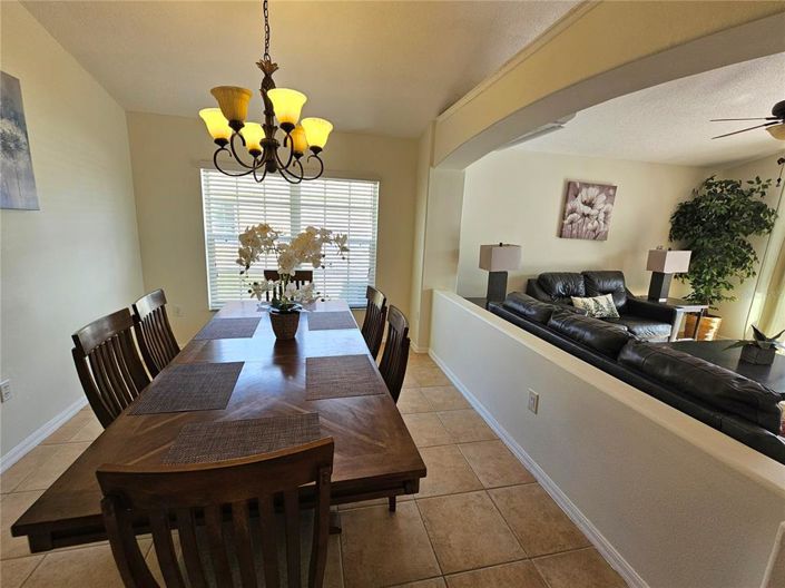 Image No.8-4 Bed Property for sale