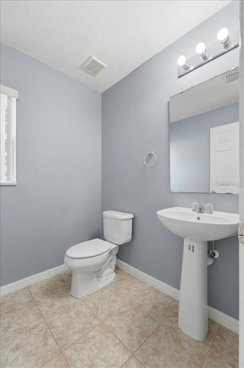 Image No.12-3 Bed Property for sale