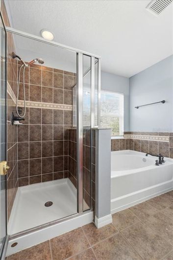 Image No.22-3 Bed Property for sale