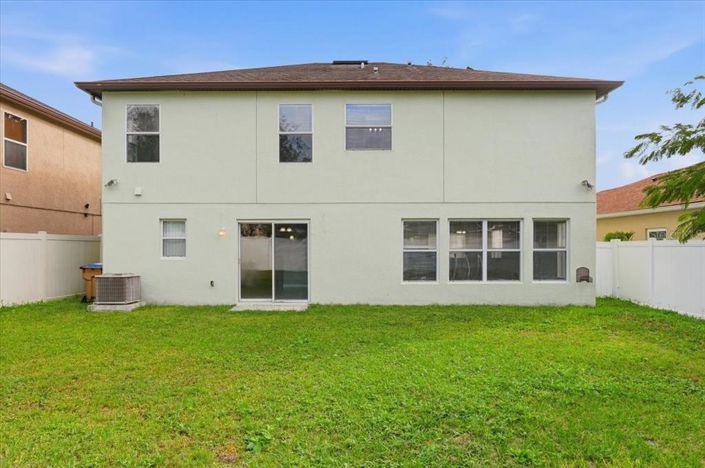 Image No.33-3 Bed Property for sale