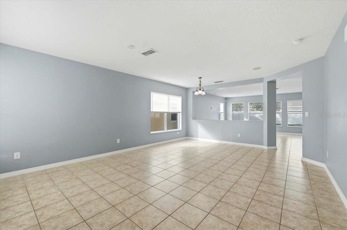 Image No.5-3 Bed Property for sale