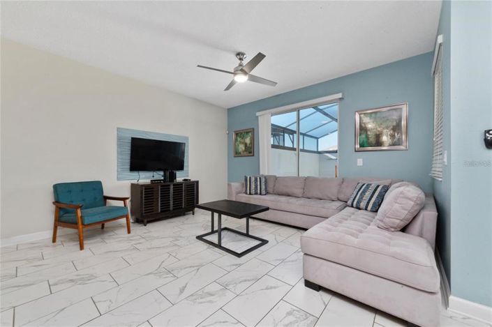 Image No.8-4 Bed Townhouse for sale