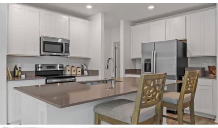 Image No.2-Propriété de 3 chambres à vendre à Davenport