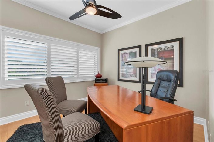 Image No.16-3 Bed Townhouse for sale