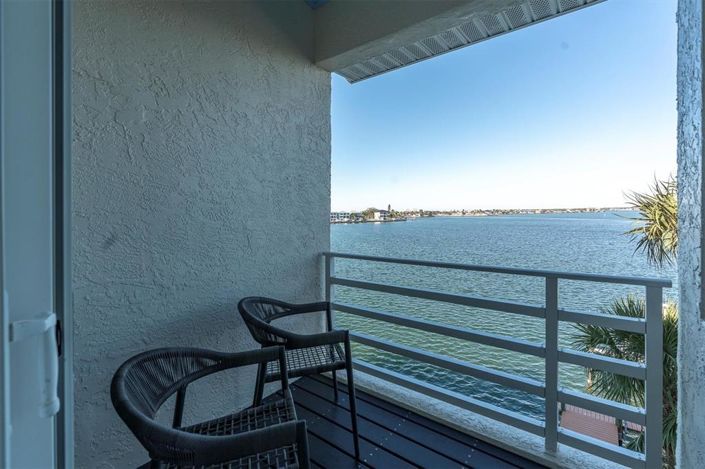 Image No.31-4 Bed Townhouse for sale