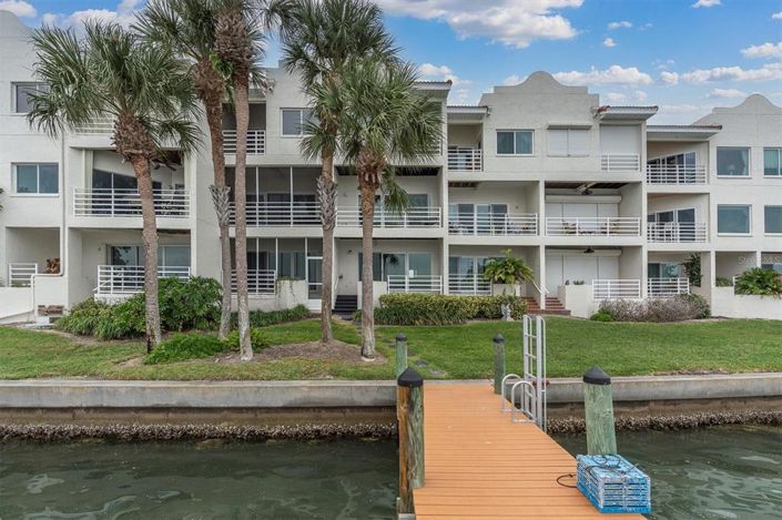 Image No.53-4 Bed Townhouse for sale