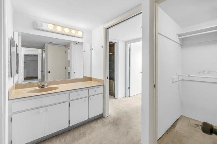 Image No.19-2 Bed Property for sale