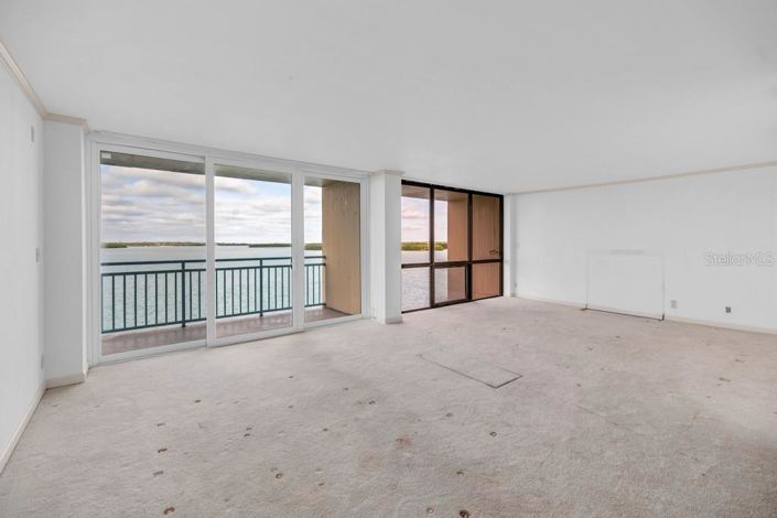 Image No.7-2 Bed Property for sale