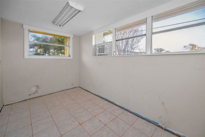 Image No.22-Propriété de 4 chambres à vendre à St. Pete Beach