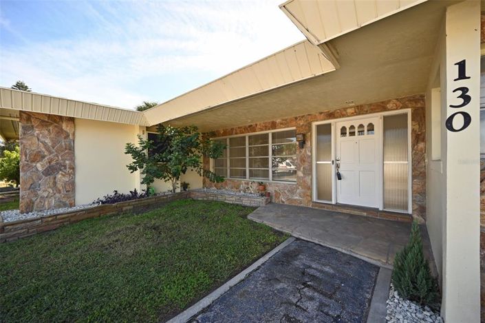 Image No.3-Propriété de 4 chambres à vendre à St. Pete Beach