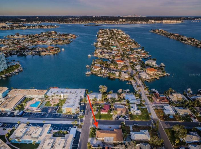 Image No.32-Propriété de 4 chambres à vendre à St. Pete Beach