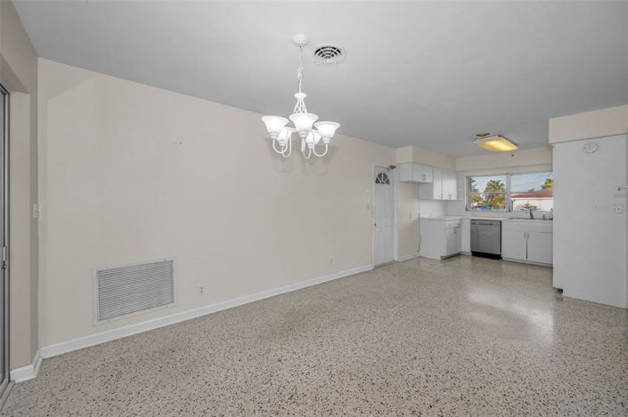 Image No.7-Propriété de 4 chambres à vendre à St. Pete Beach