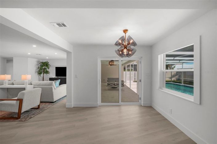 Image No.24-4 Bed Property for sale