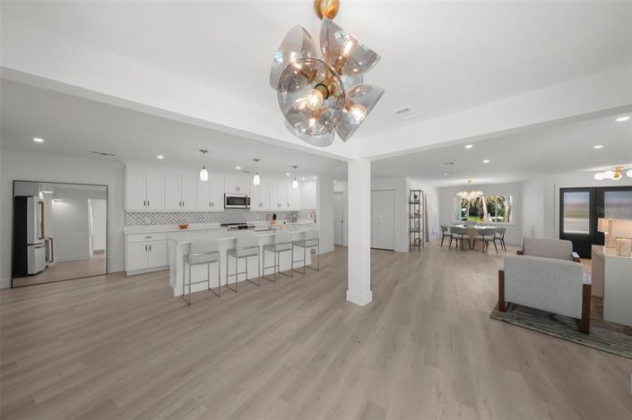 Image No.25-4 Bed Property for sale