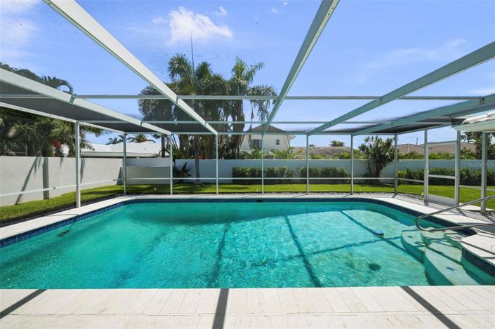 Image No.58-4 Bed Property for sale