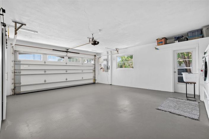 Image No.44-3 Bed Property for sale