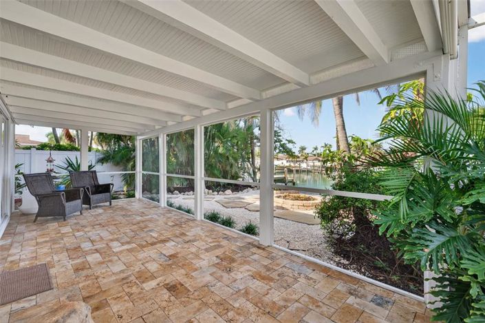 Image No.55-3 Bed Property for sale