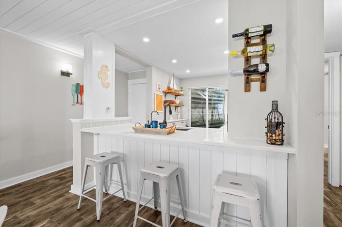 Image No.11-2 Bed Property for sale