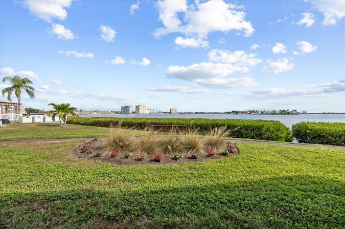 Image No.29-2 Bed Property for sale