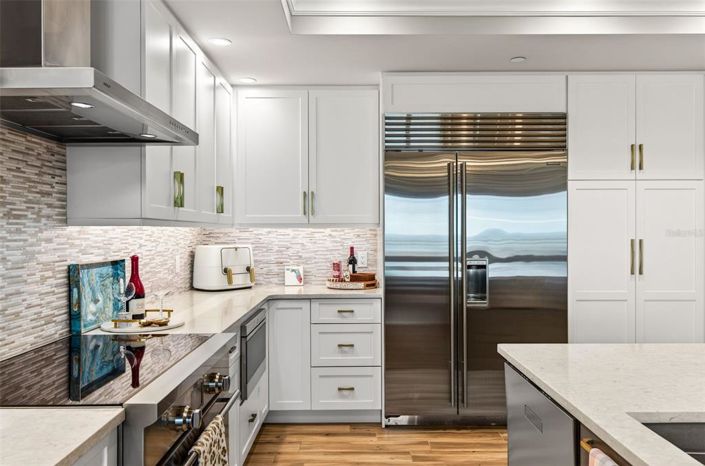 Image No.11-3 Bed Property for sale