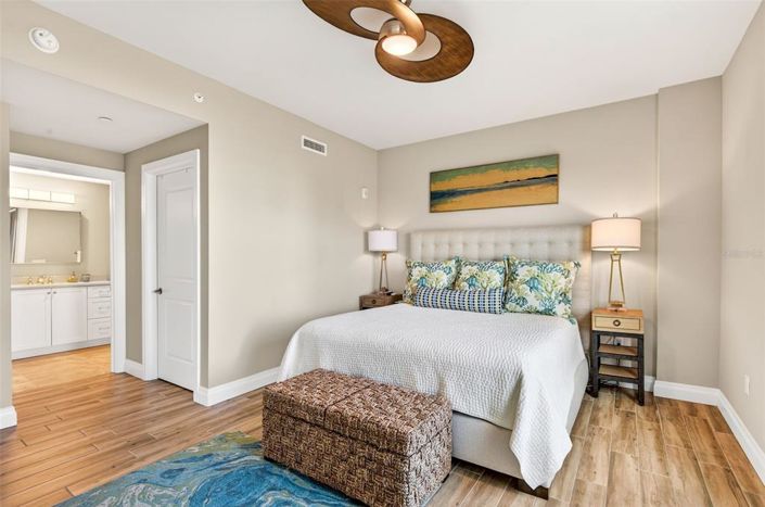 Image No.42-3 Bed Property for sale