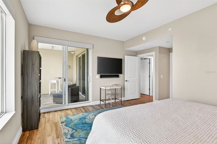 Image No.43-3 Bed Property for sale